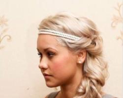 Tutorial video: How to do a Greek hairstyle with a braid around the head for long hair